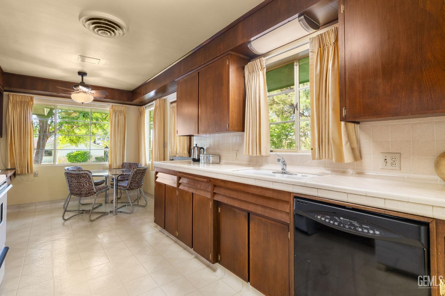 Undisclosed Address Bakersfield, CA 93305 - Photo 18 of 54