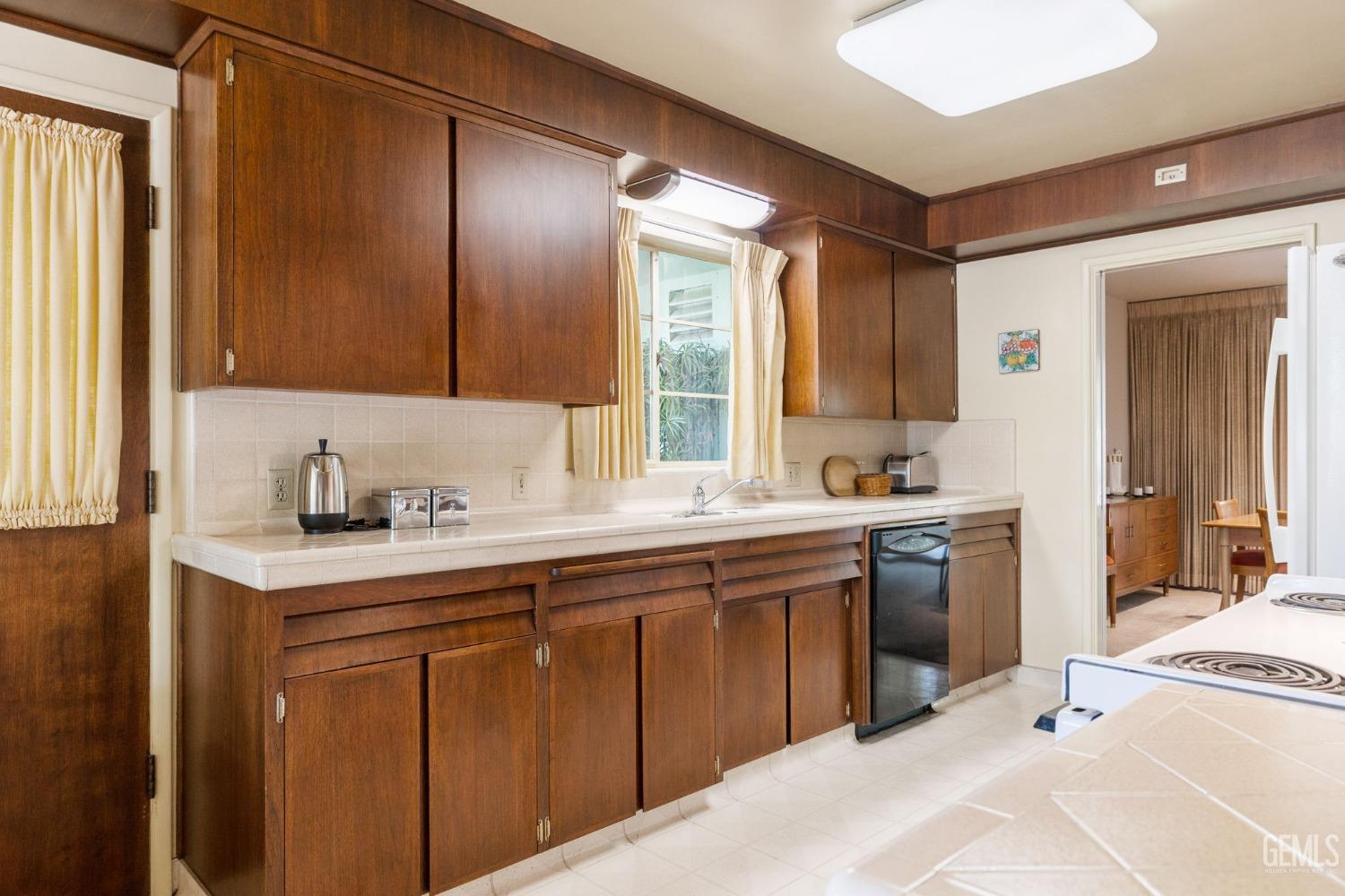 Undisclosed Address Bakersfield, CA 93305 - Photo 22 of 54