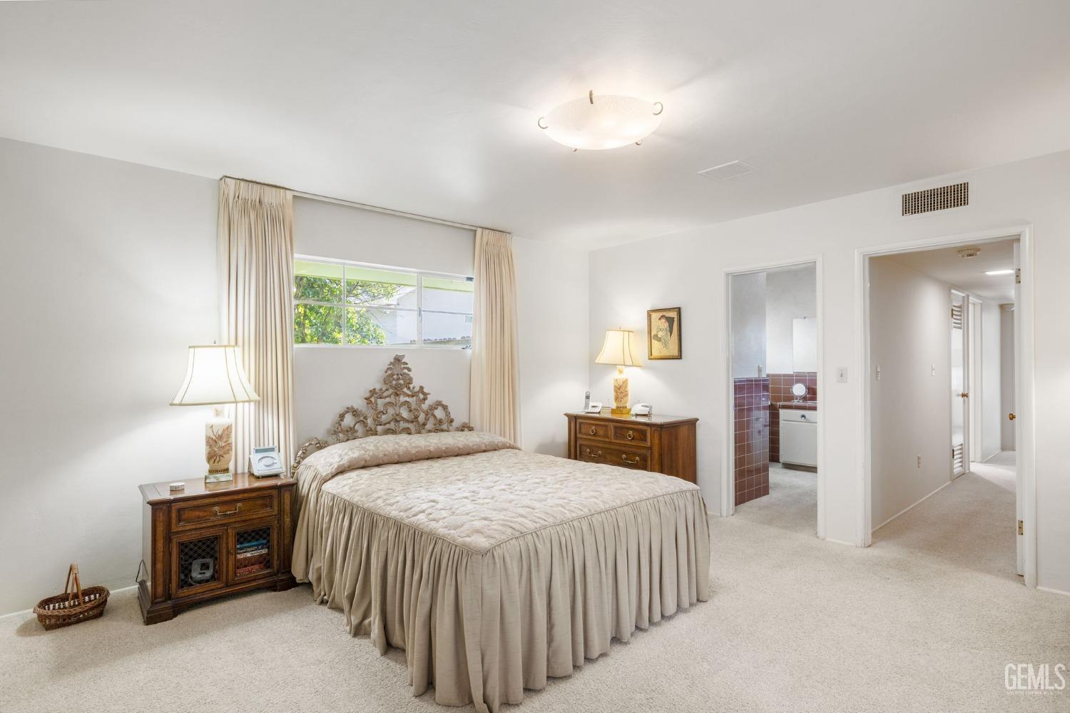 Undisclosed Address Bakersfield, CA 93305 - Photo 32 of 54