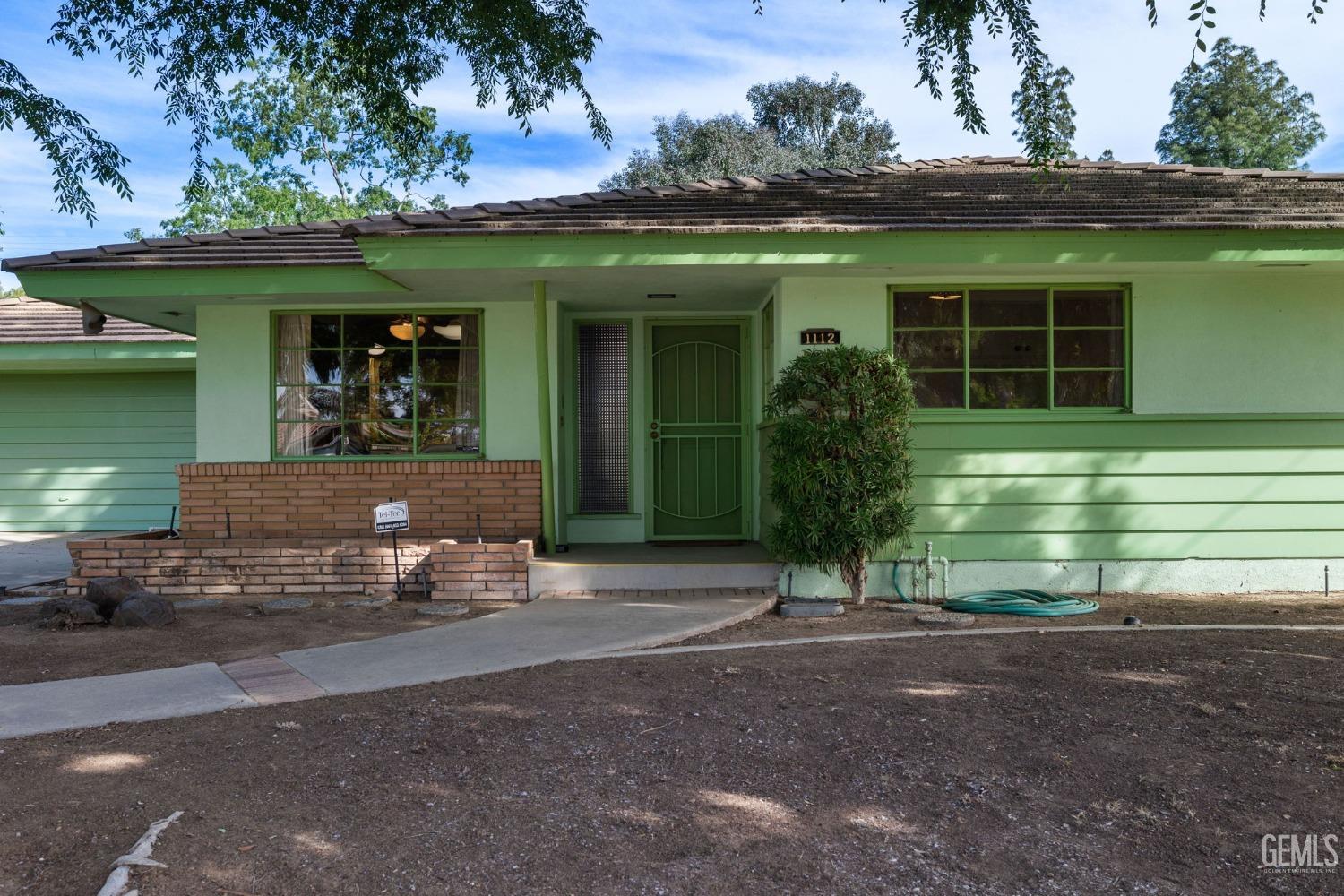 Undisclosed Address Bakersfield, CA 93305 - Photo 4 of 54