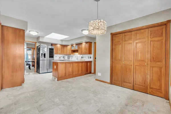 $437,900 | 3402 76th Street, Moline, IL 61265