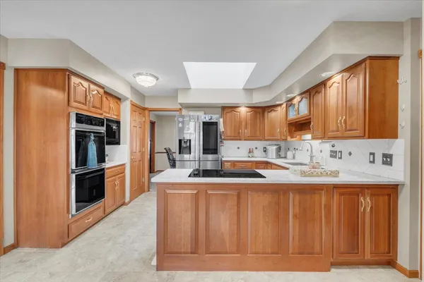 $437,900 | 3402 76th Street, Moline, IL 61265