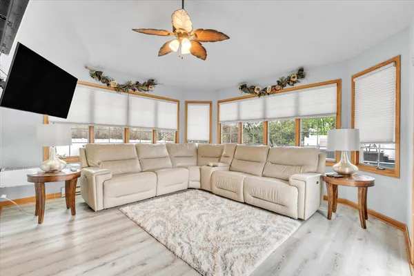 $437,900 | 3402 76th Street, Moline, IL 61265