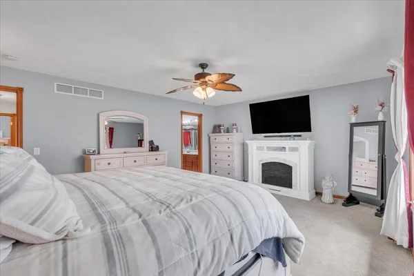 $437,900 | 3402 76th Street, Moline, IL 61265