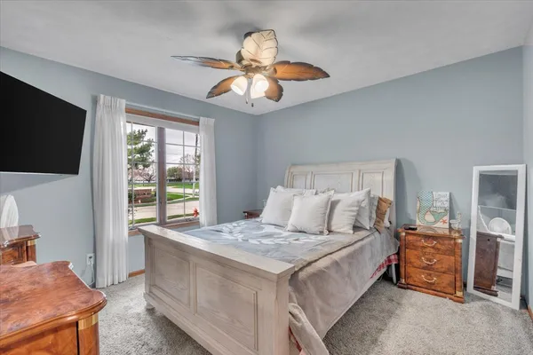 $437,900 | 3402 76th Street, Moline, IL 61265