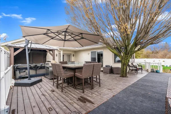 $437,900 | 3402 76th Street, Moline, IL 61265