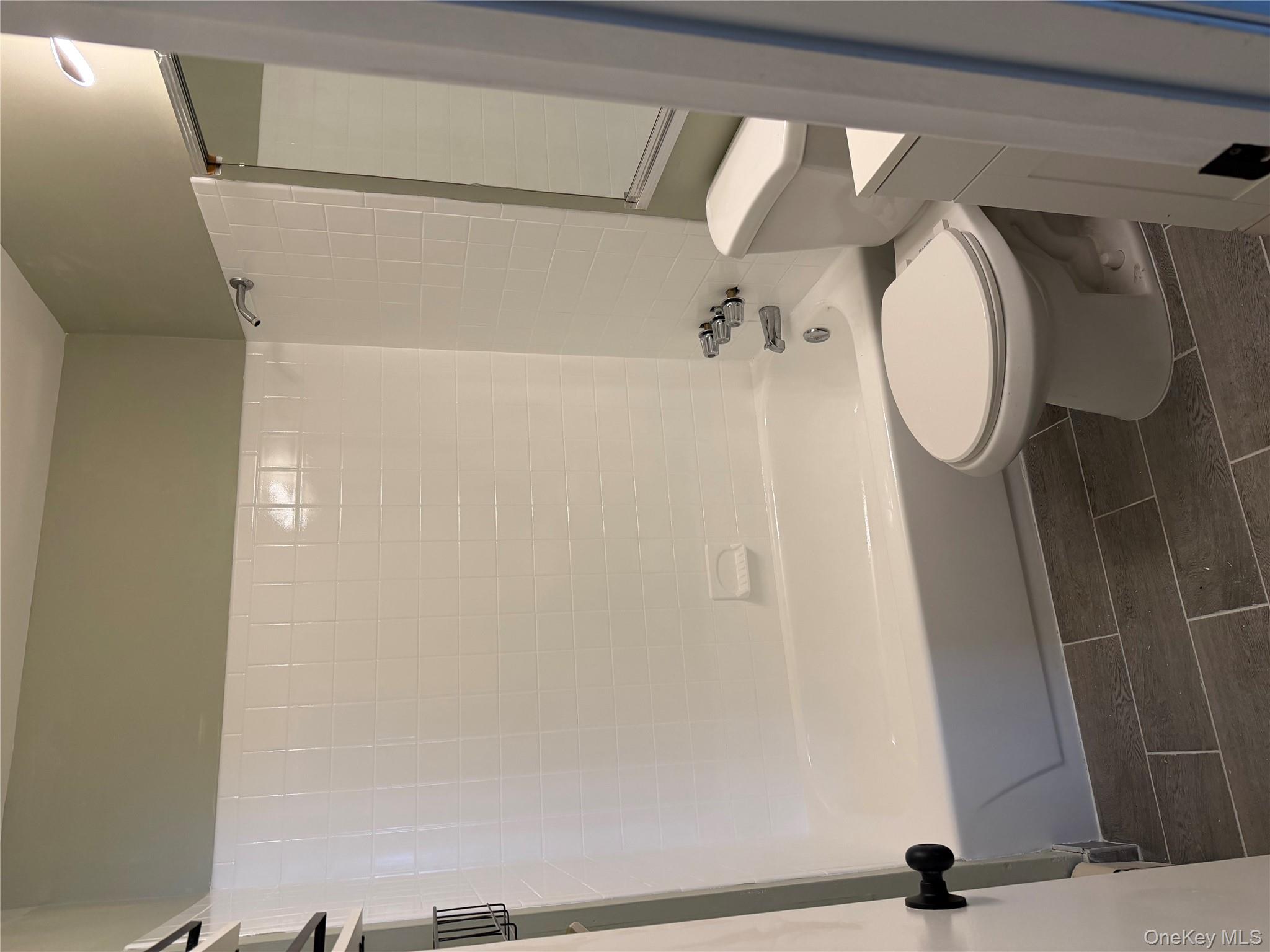 22 Lexington Hills Road, Unit 4 Harriman, NY 10926 - Photo 10 of 11