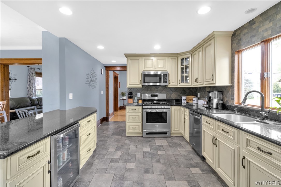 2525 Niagara Road Wheatfield, NY 14304 - Photo 13 of 50