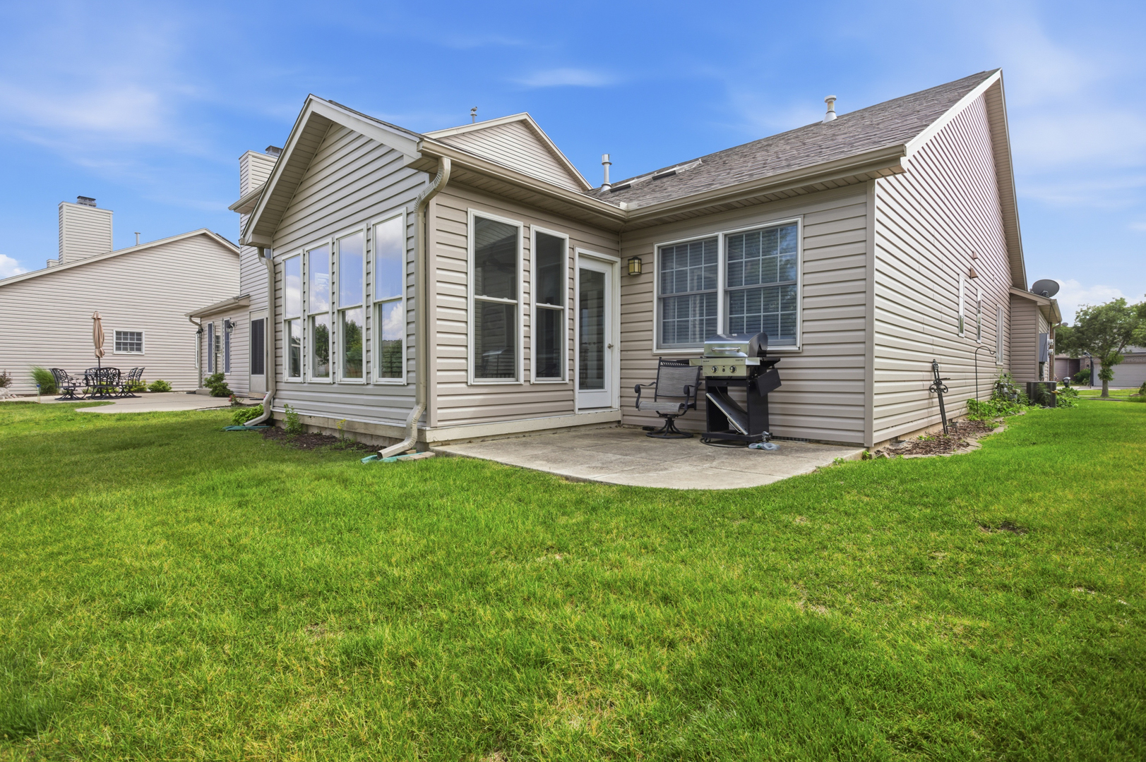 2526 Windward Boulevard, Unit 2526 Champaign, IL 61821 - Photo 25 of 29