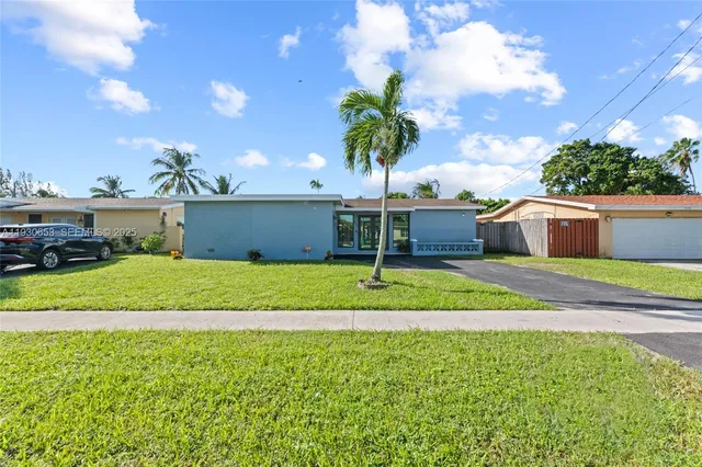 $3,590 | 7070 Northwest 21st Street, Sunrise, FL 33313