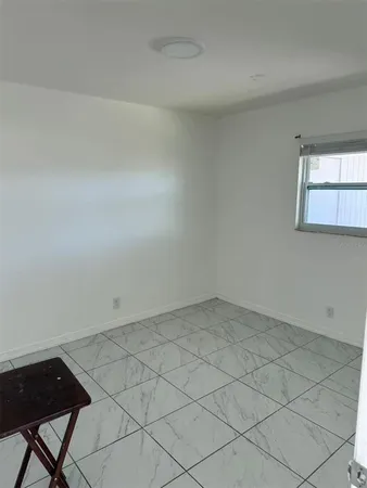 $1,800 | 4326 80th Street West, Bradenton, FL 34209