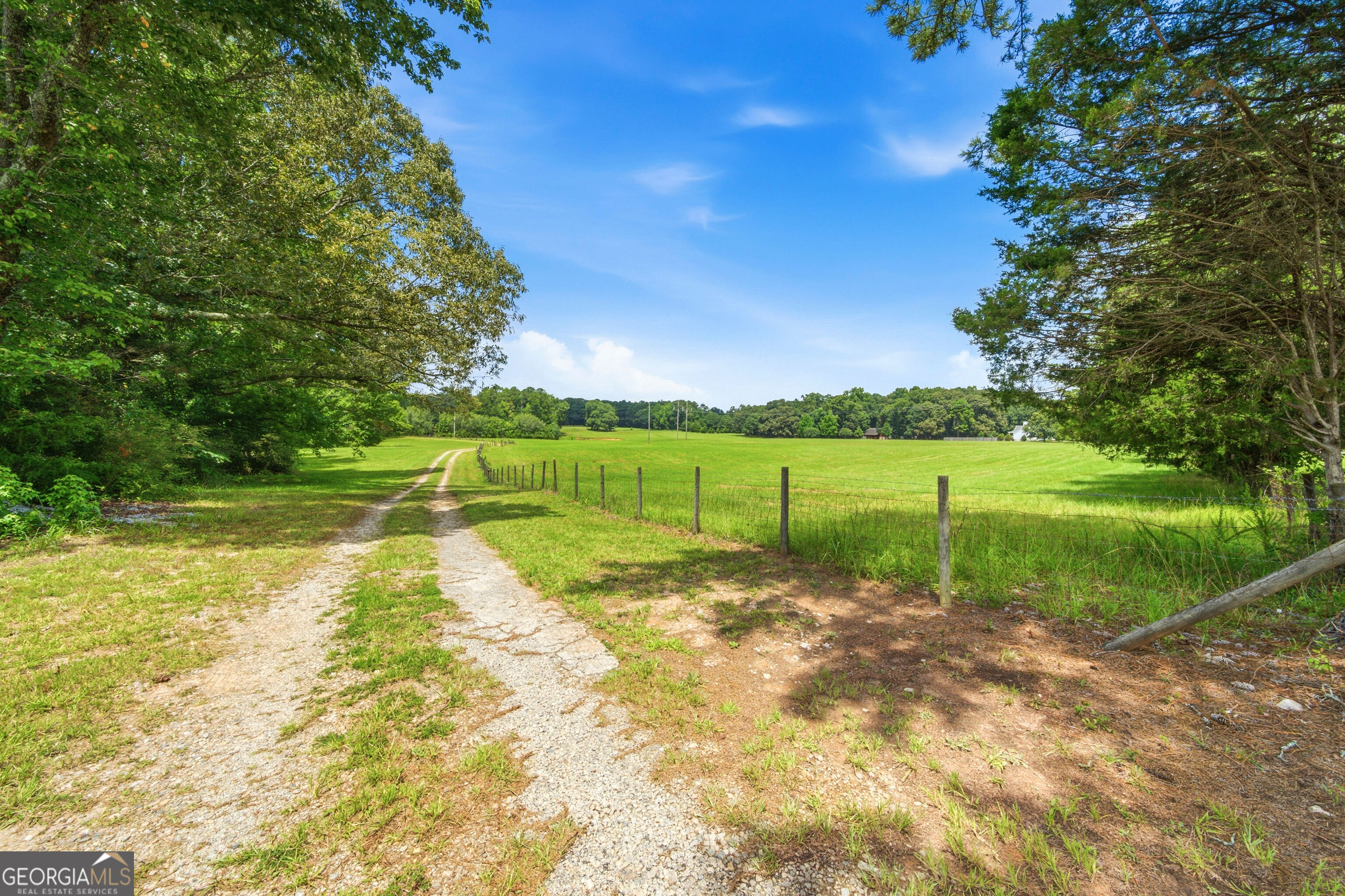 607 Grant Road Brooks, GA 30205 - Photo 14 of 54 Gallery Image 14