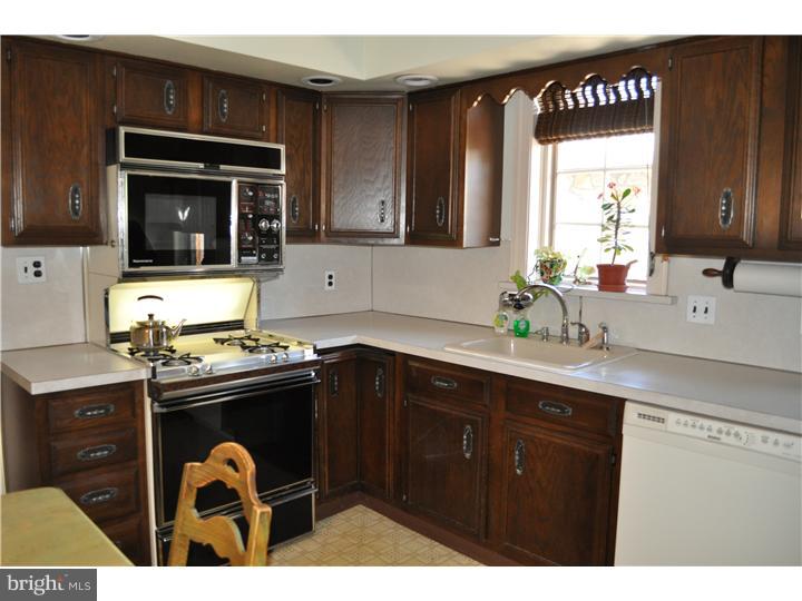2812 Haverford Road Ardmore, PA 19003 - Photo 6 of 16 Kitchen