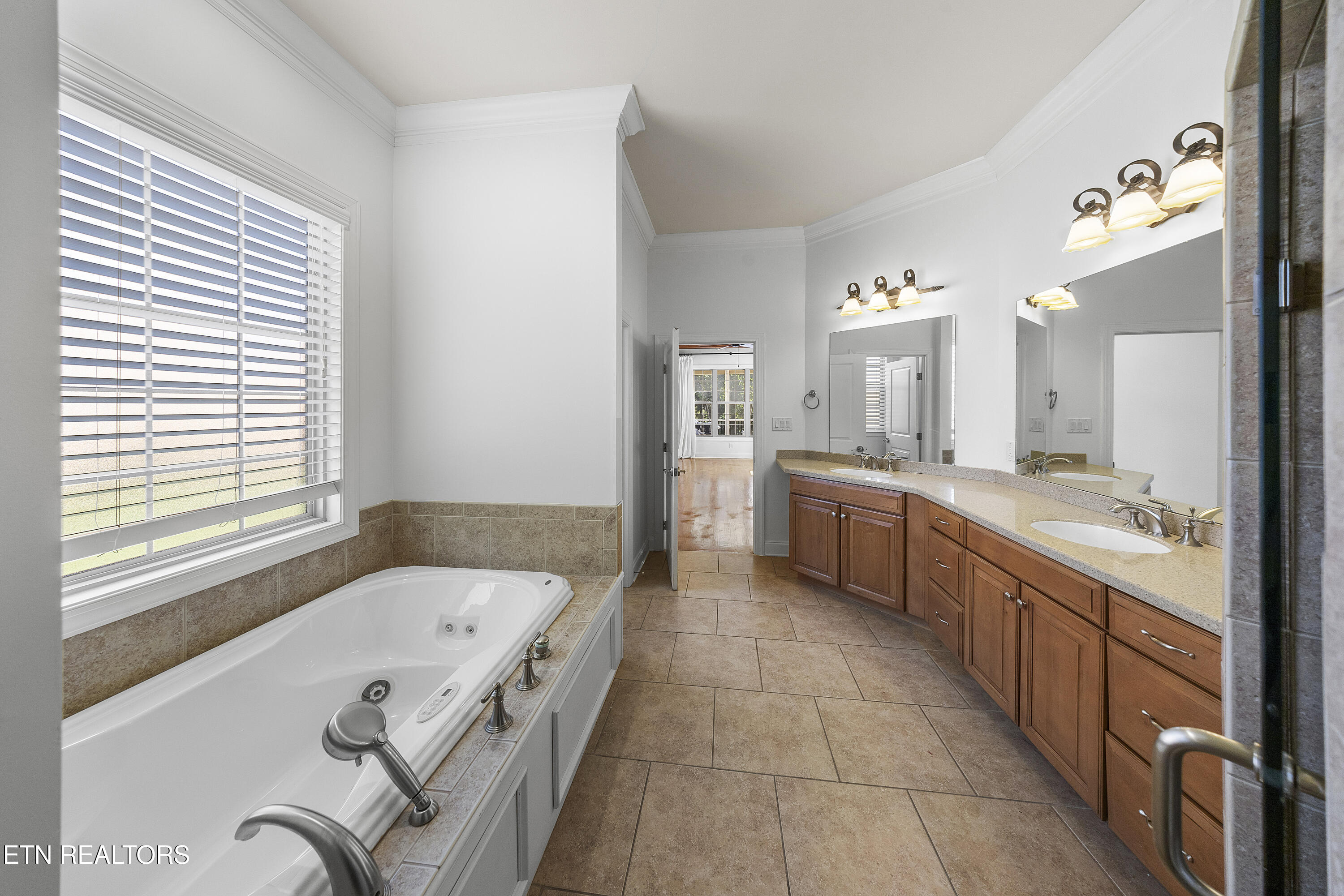 7420 Lawford Road Knoxville, TN 37919 - Photo 20 of 59 L40A6354