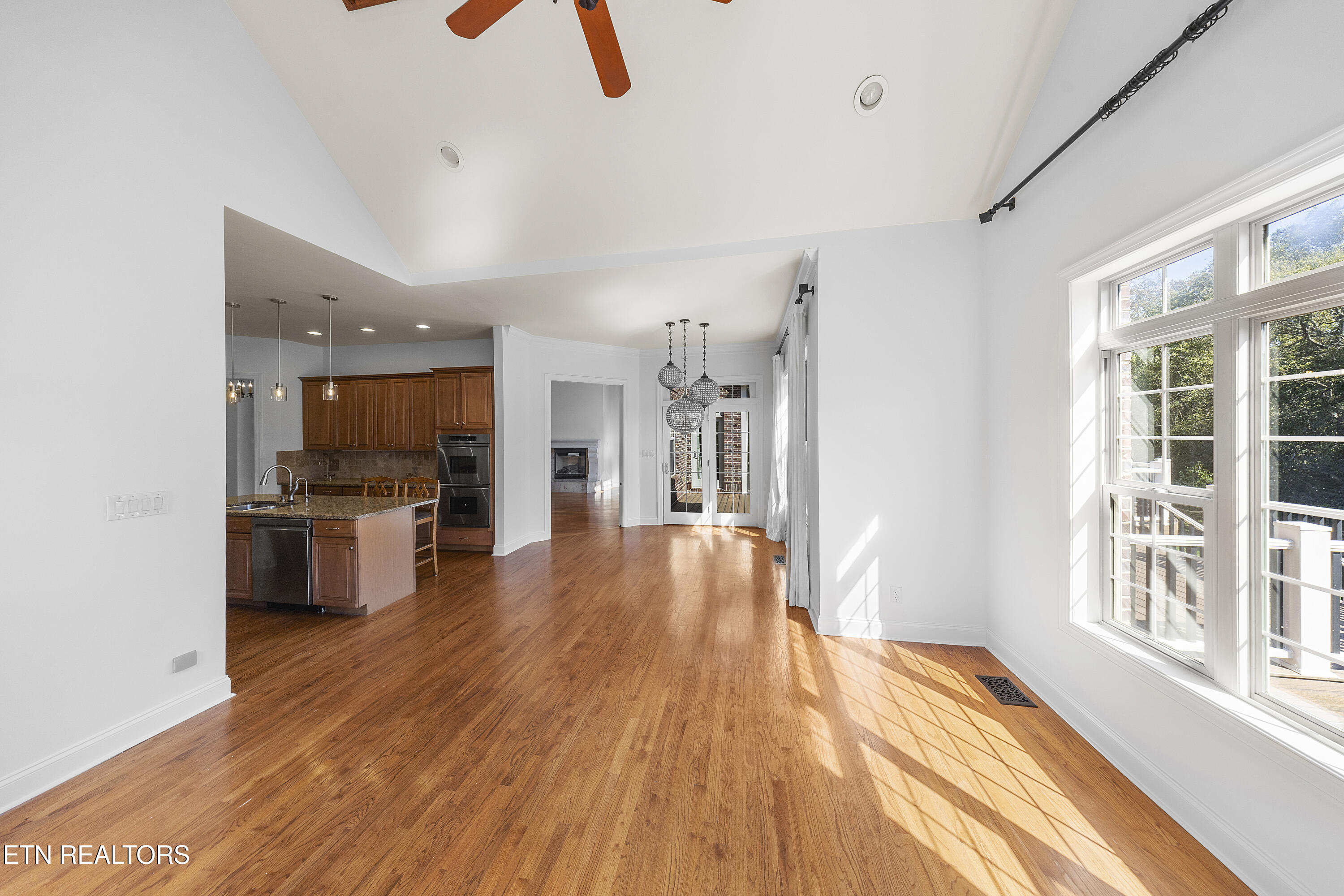 7420 Lawford Road Knoxville, TN 37919 - Photo 23 of 59 L40A6366