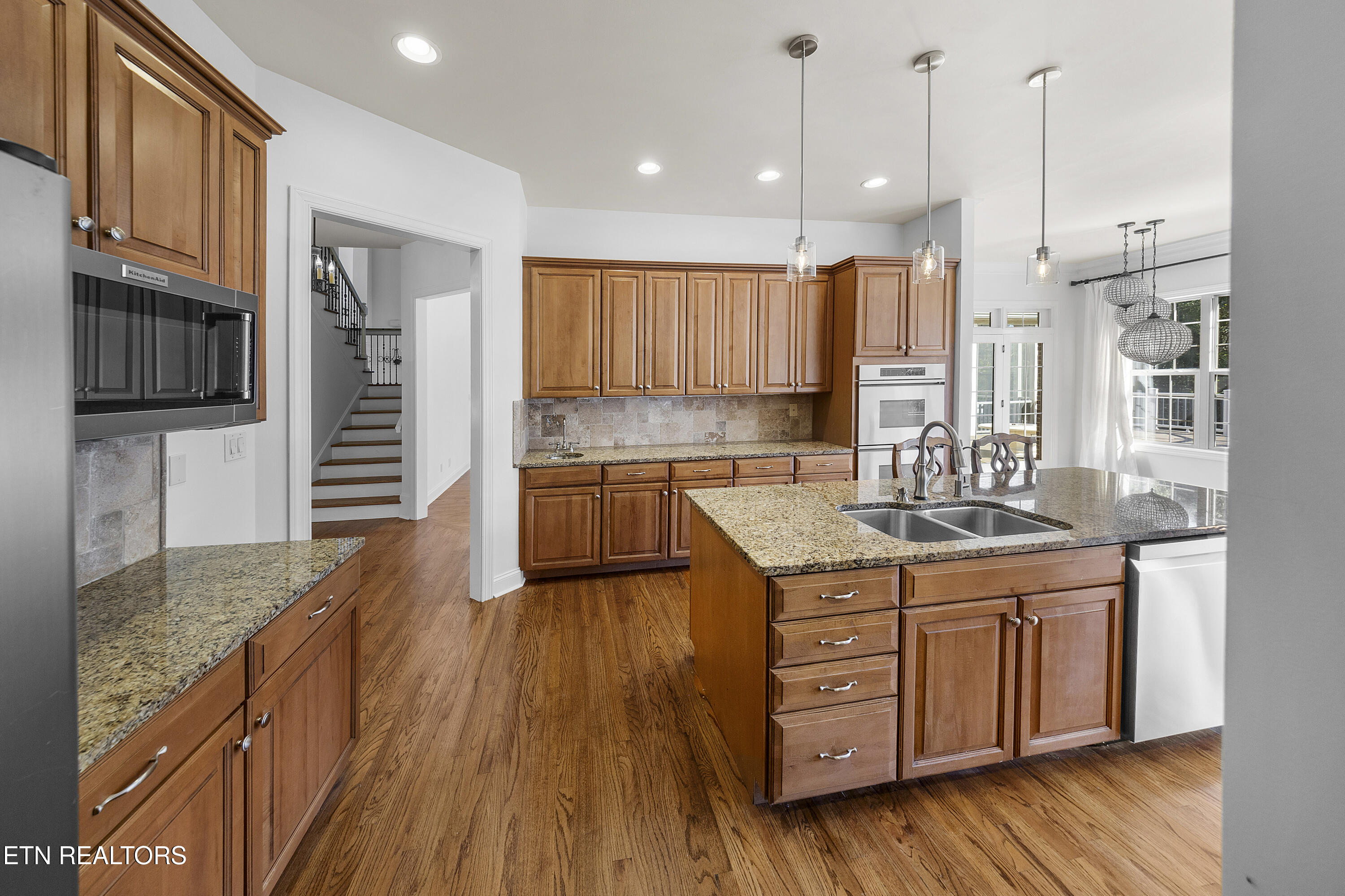 7420 Lawford Road Knoxville, TN 37919 - Photo 32 of 59 L40A6409