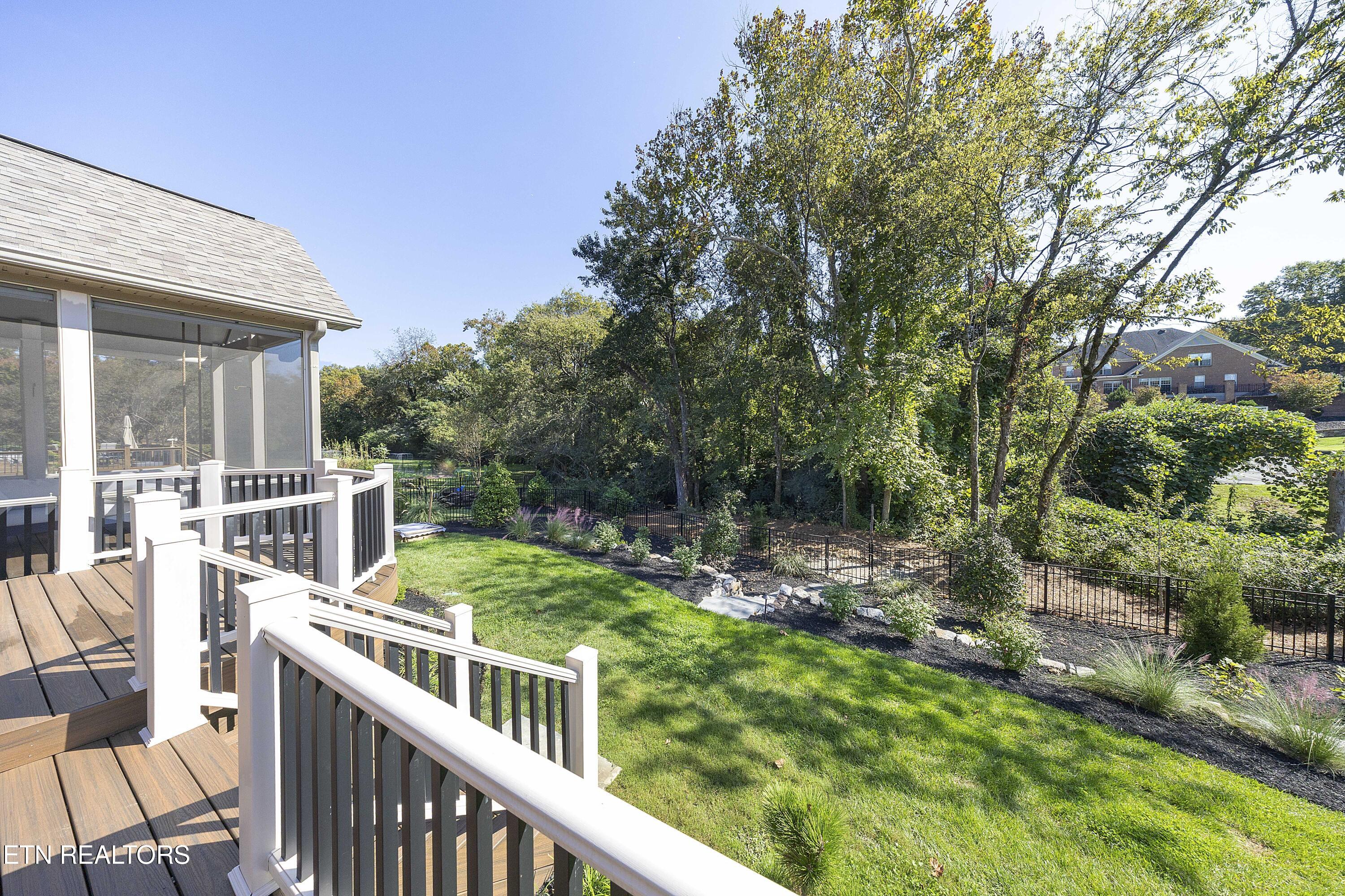 7420 Lawford Road Knoxville, TN 37919 - Photo 41 of 59 L40A6450