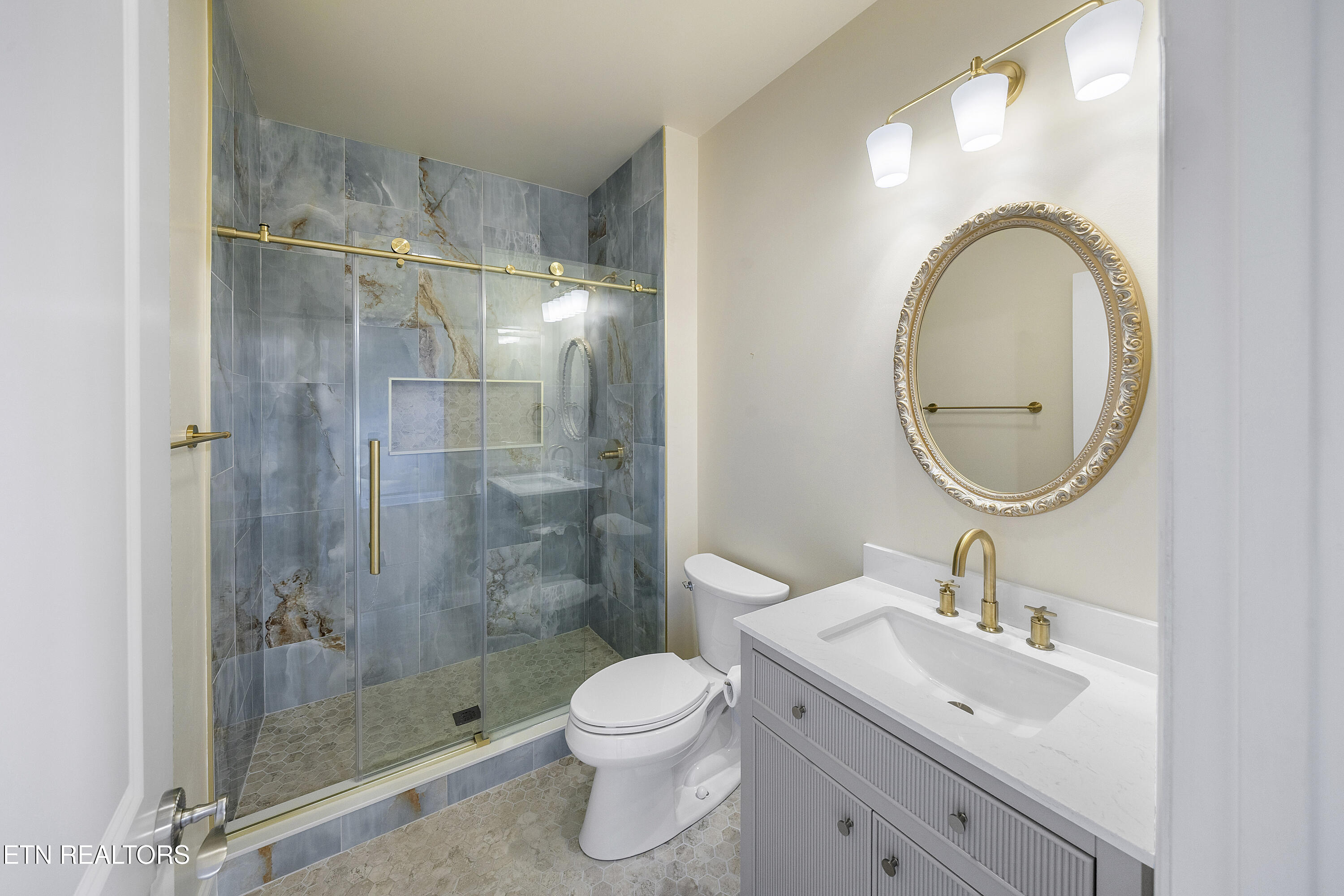 7420 Lawford Road Knoxville, TN 37919 - Photo 50 of 59 L40A6492