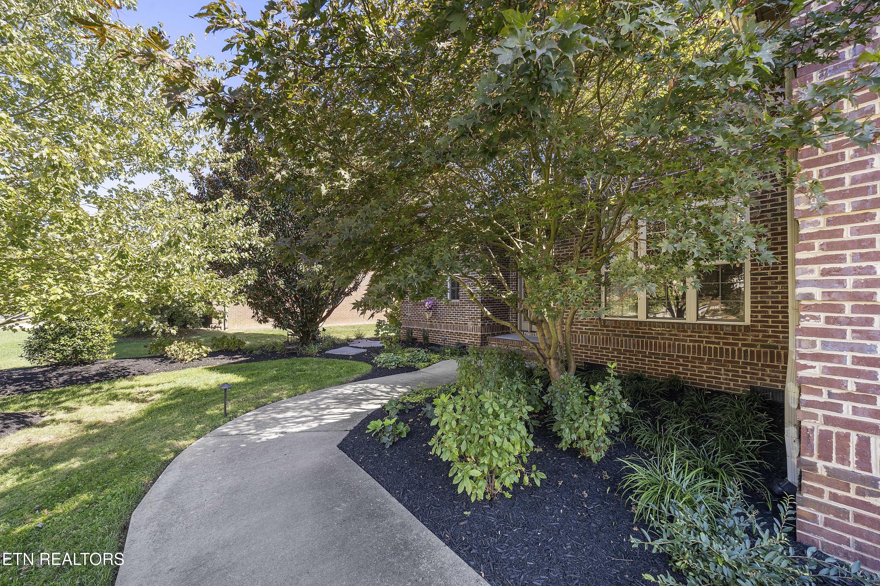 7420 Lawford Road Knoxville, TN 37919 - Photo 57 of 59 L40A6519