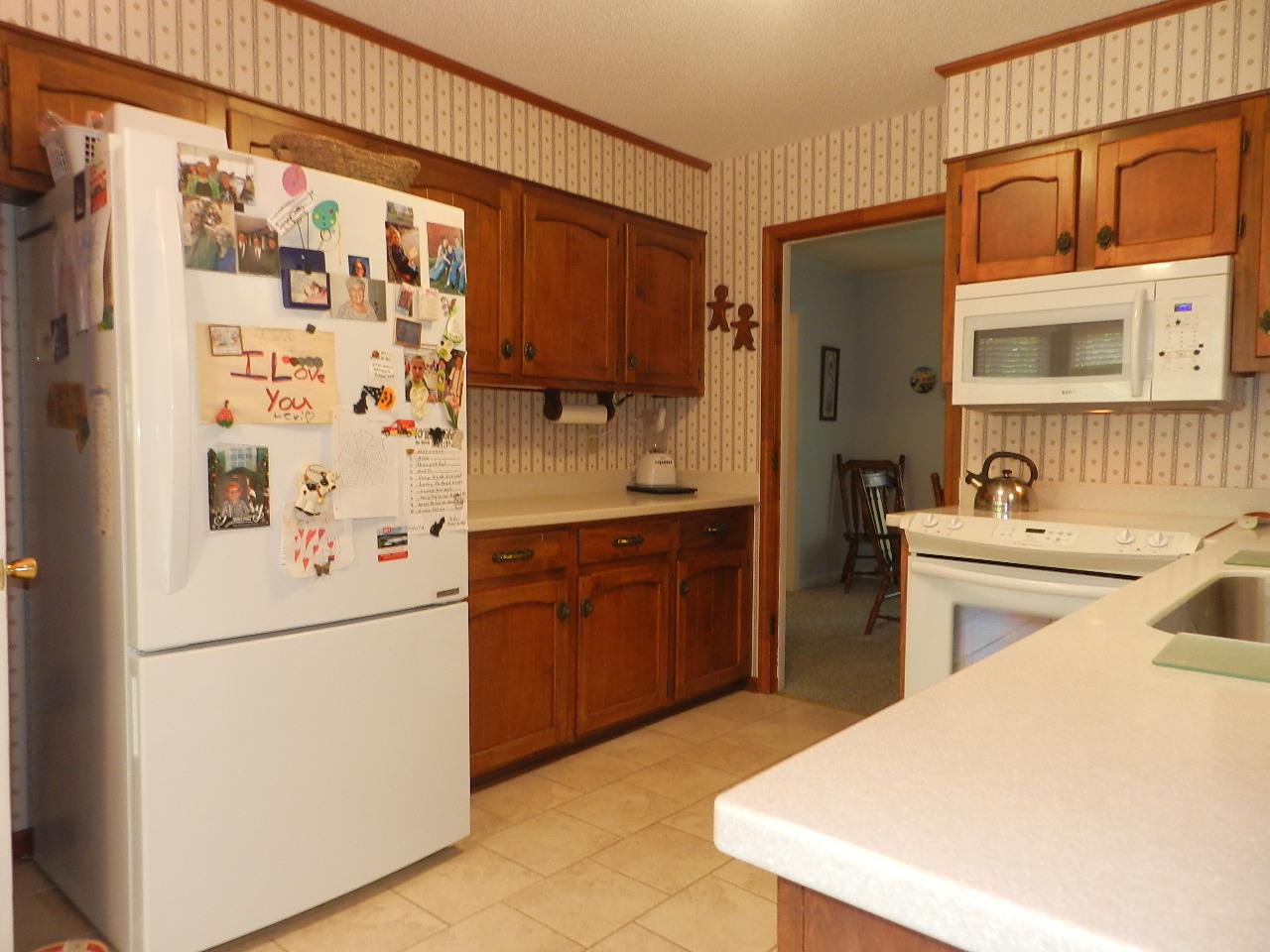 817 State Rd S-11-54 Gaffney, SC 29340 - Photo 3 of 28 Gallery Image 3