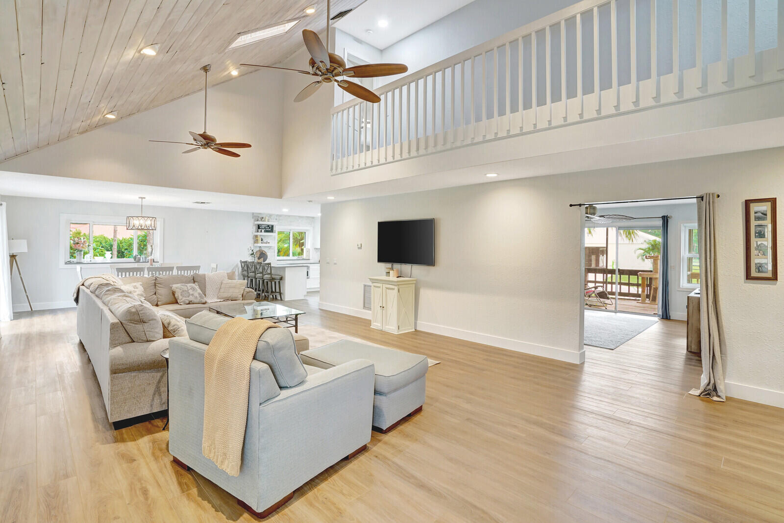 5212 Homeland Road Lake Worth, FL 33449 - Photo 12 of 60 20_image_7_mls