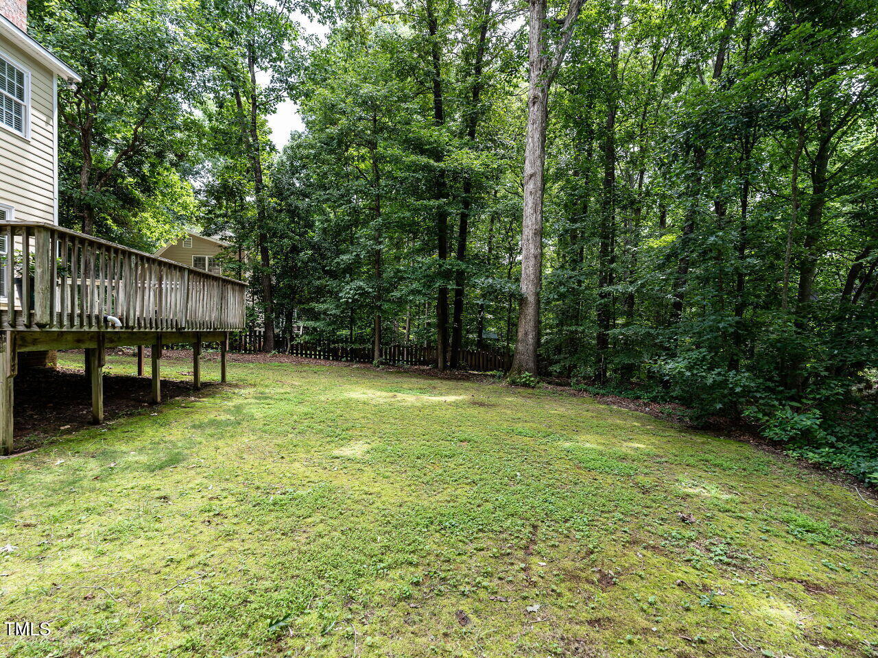 8104 Harbor Drive Raleigh, NC 27615 - Photo 34 of 37 034-1280x960-backyard