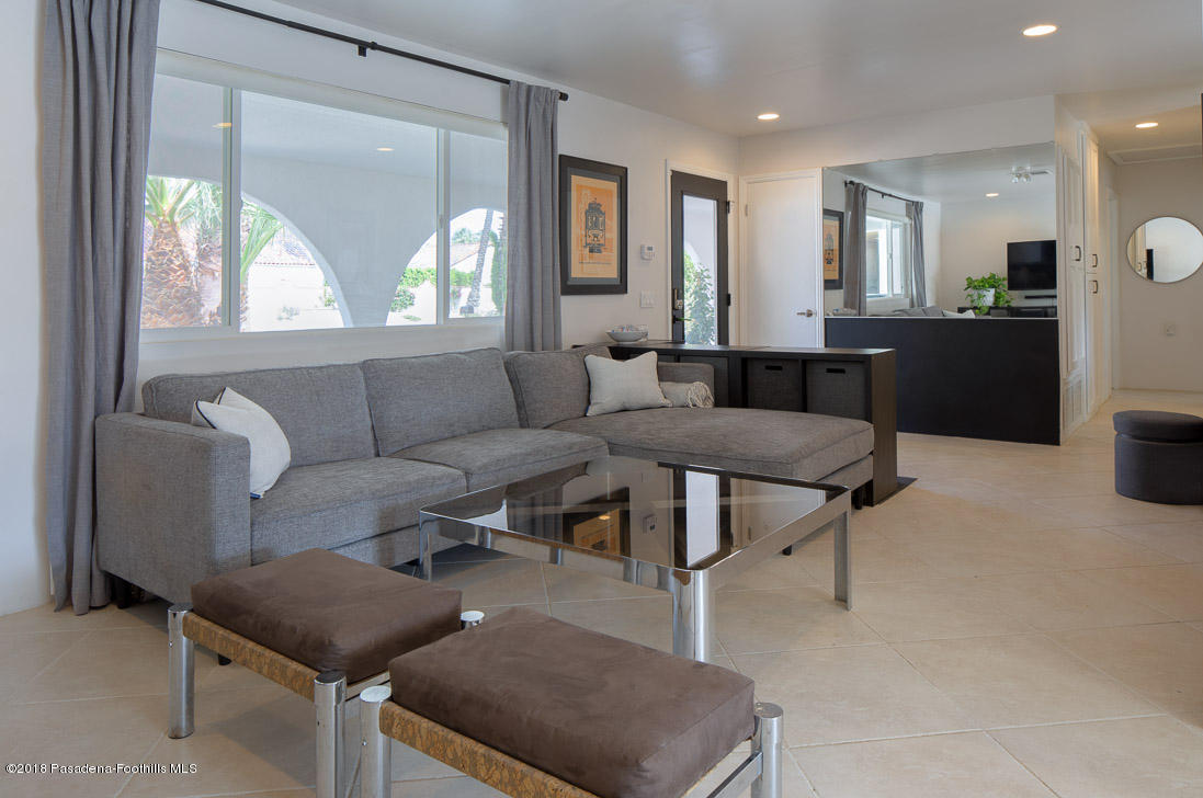 70081 Cobb Road Rancho Mirage, CA 92270 - Photo 8 of 17 a living room with furniture and a large window