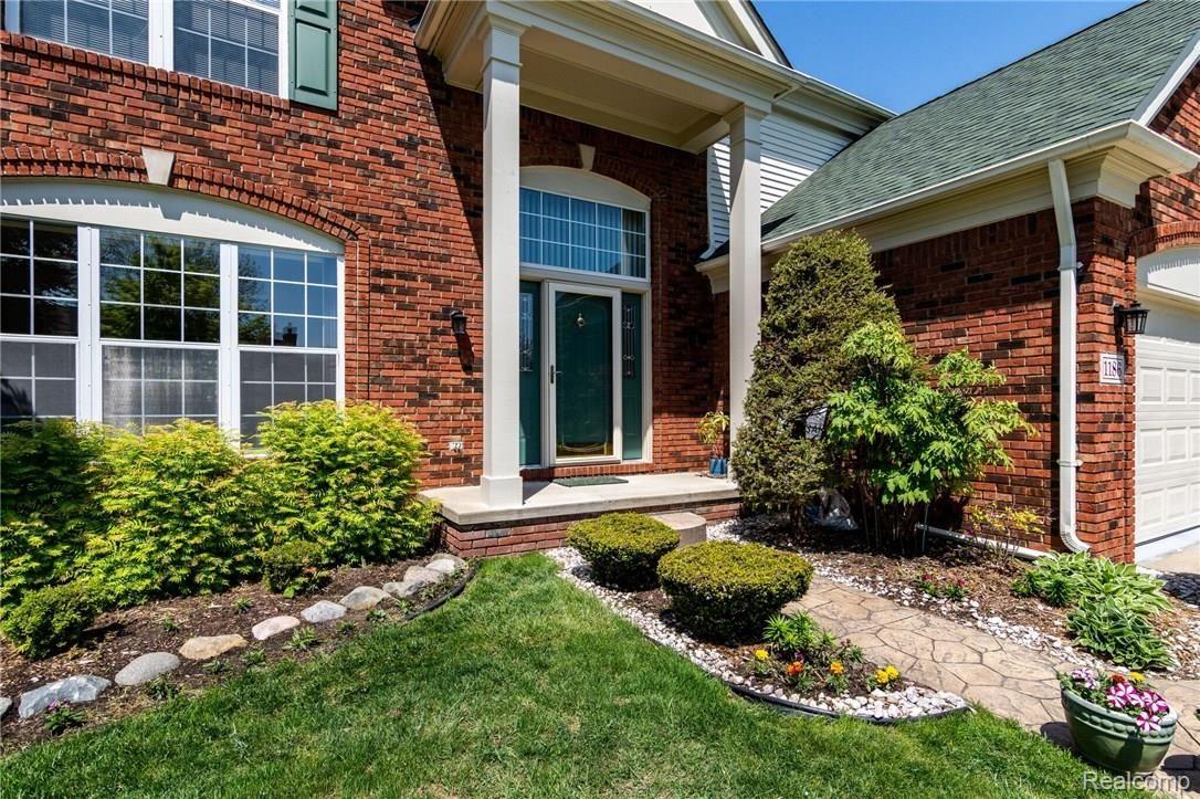 1186 Thames Drive Rochester, MI 48307 - Photo 3 of 30 6.jpeg