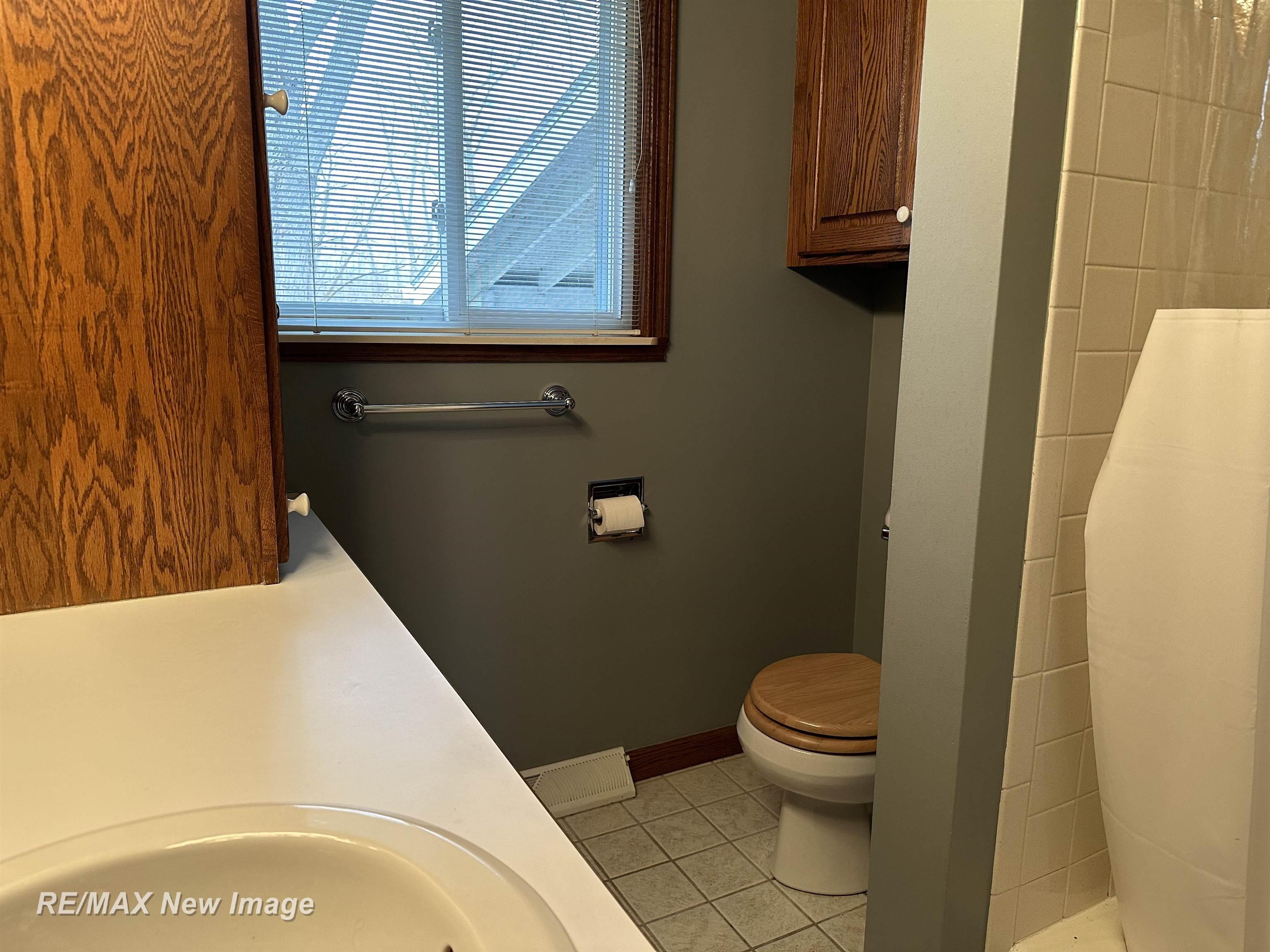 599 North Huron Road Linwood, MI 48634 - Photo 25 of 45 50137147-7dc83c0c-3e5c-4220-8bab-dee9a49ce417.JPG