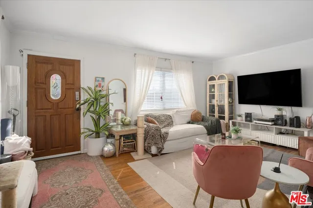 $999,000 | 5159 Inglewood Boulevard, Culver City, CA 90230