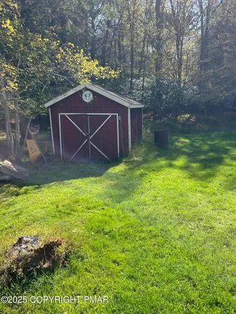 $120,000 | 114 Riverside Drive, Greentown, PA 18426