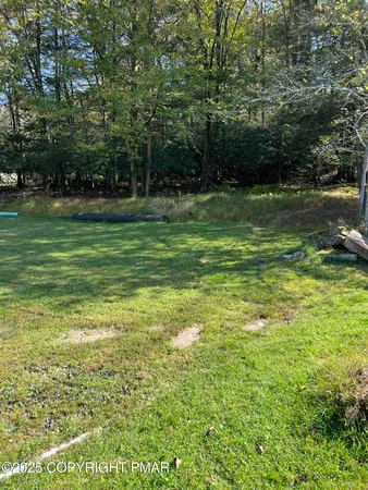 $120,000 | 114 Riverside Drive, Greentown, PA 18426