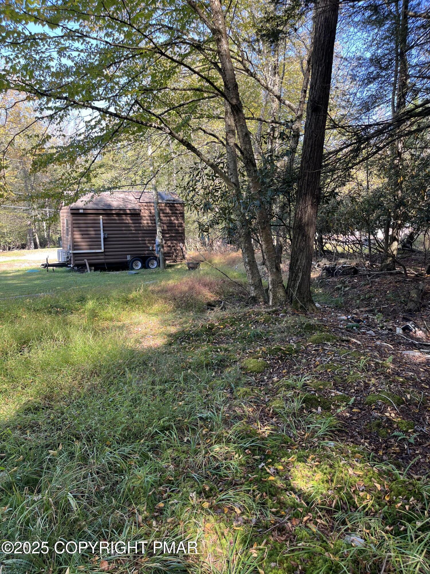 114 Riverside Drive Greentown, PA 18426 - Photo 10 of 20 IMG_1705