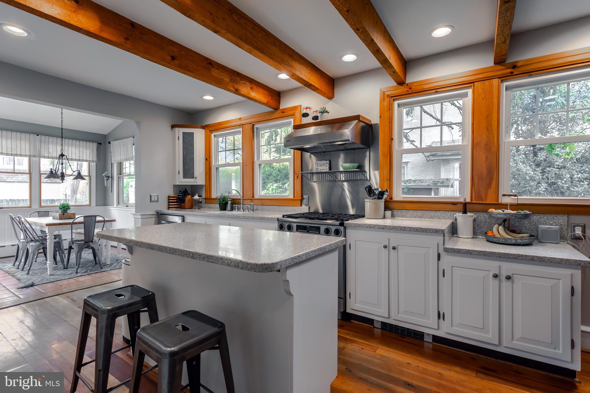 516 Oxford Road Havertown, PA 19083 - Photo 13 of 33
