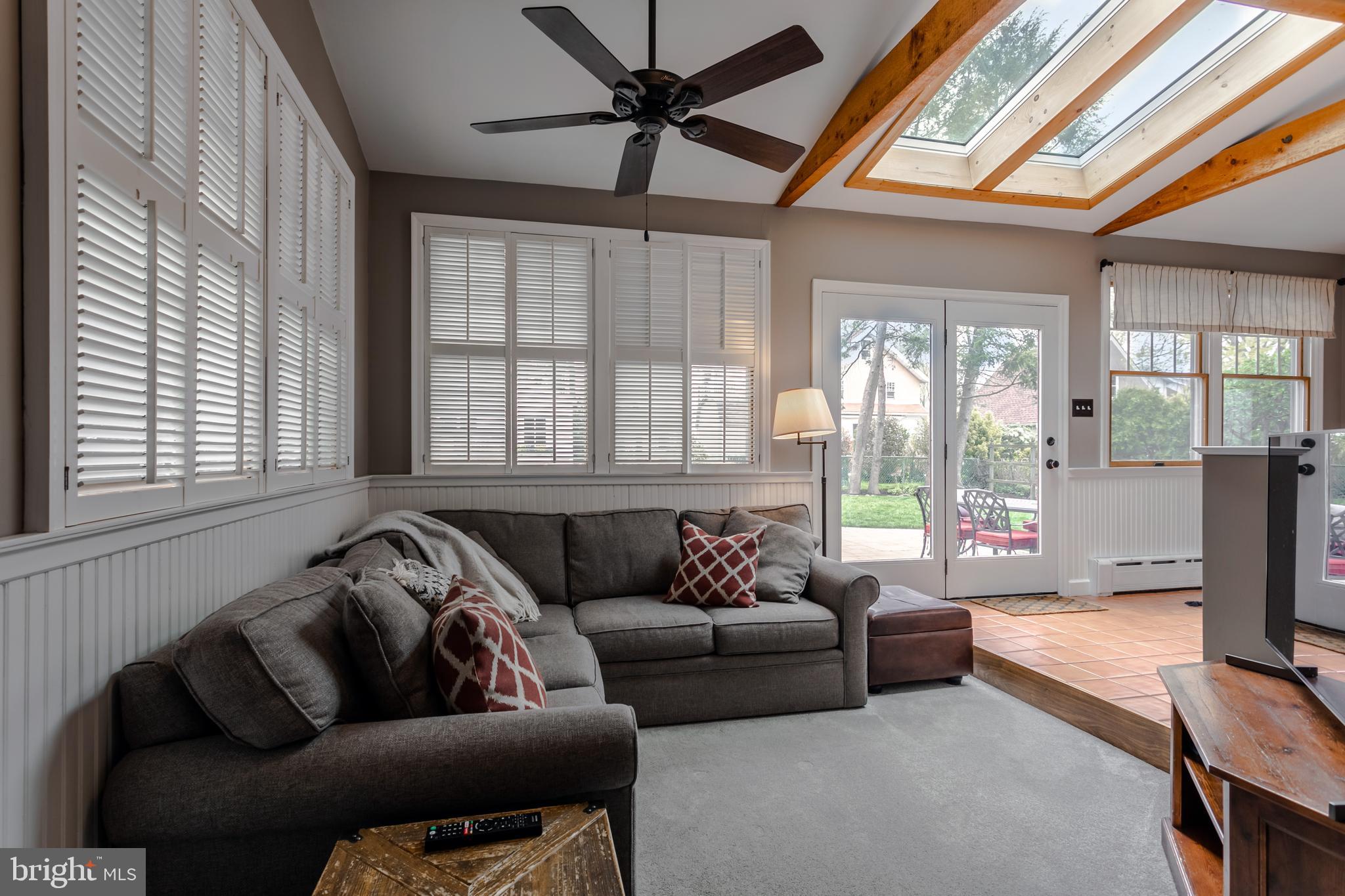 516 Oxford Road Havertown, PA 19083 - Photo 19 of 33