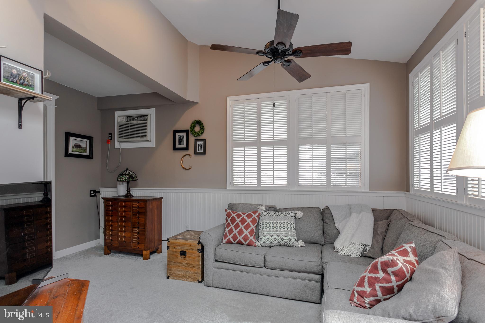 516 Oxford Road Havertown, PA 19083 - Photo 20 of 33