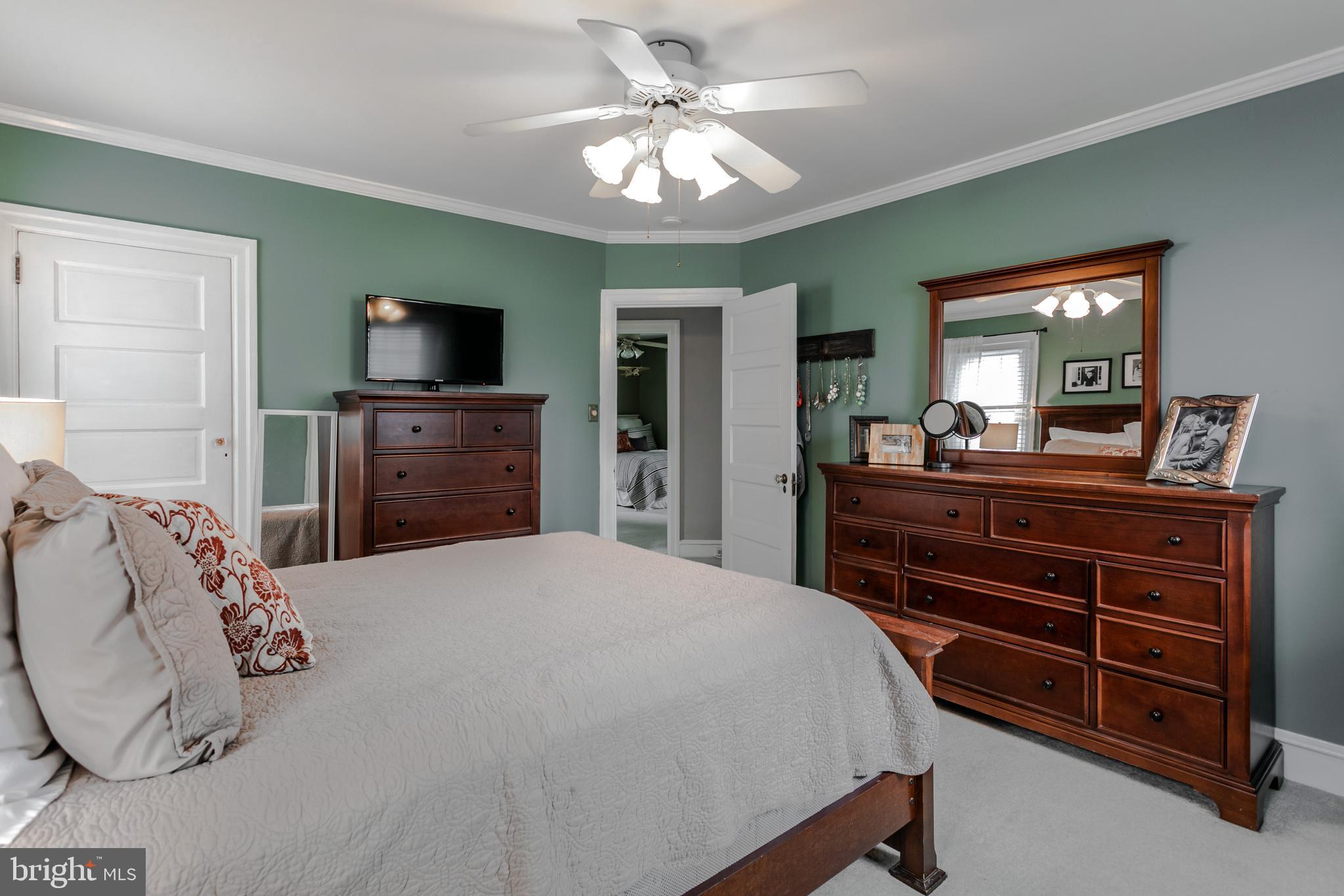516 Oxford Road Havertown, PA 19083 - Photo 24 of 33
