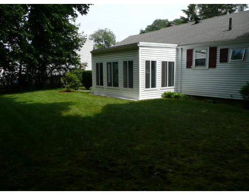 8 Girard Road Stoneham, MA 02180 - Photo 13 of 15 Gallery Image 13