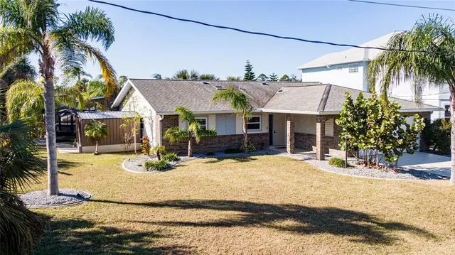 $725,000 | 61 Comanche Court, Palm Coast, FL 32137
