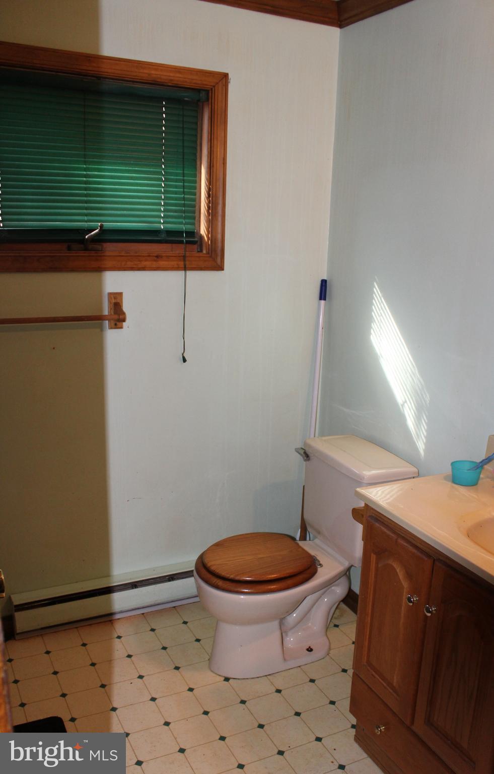 1285 Bull Valley Road Aspers, PA 17304 - Photo 23 of 34 Upper Floor Bath