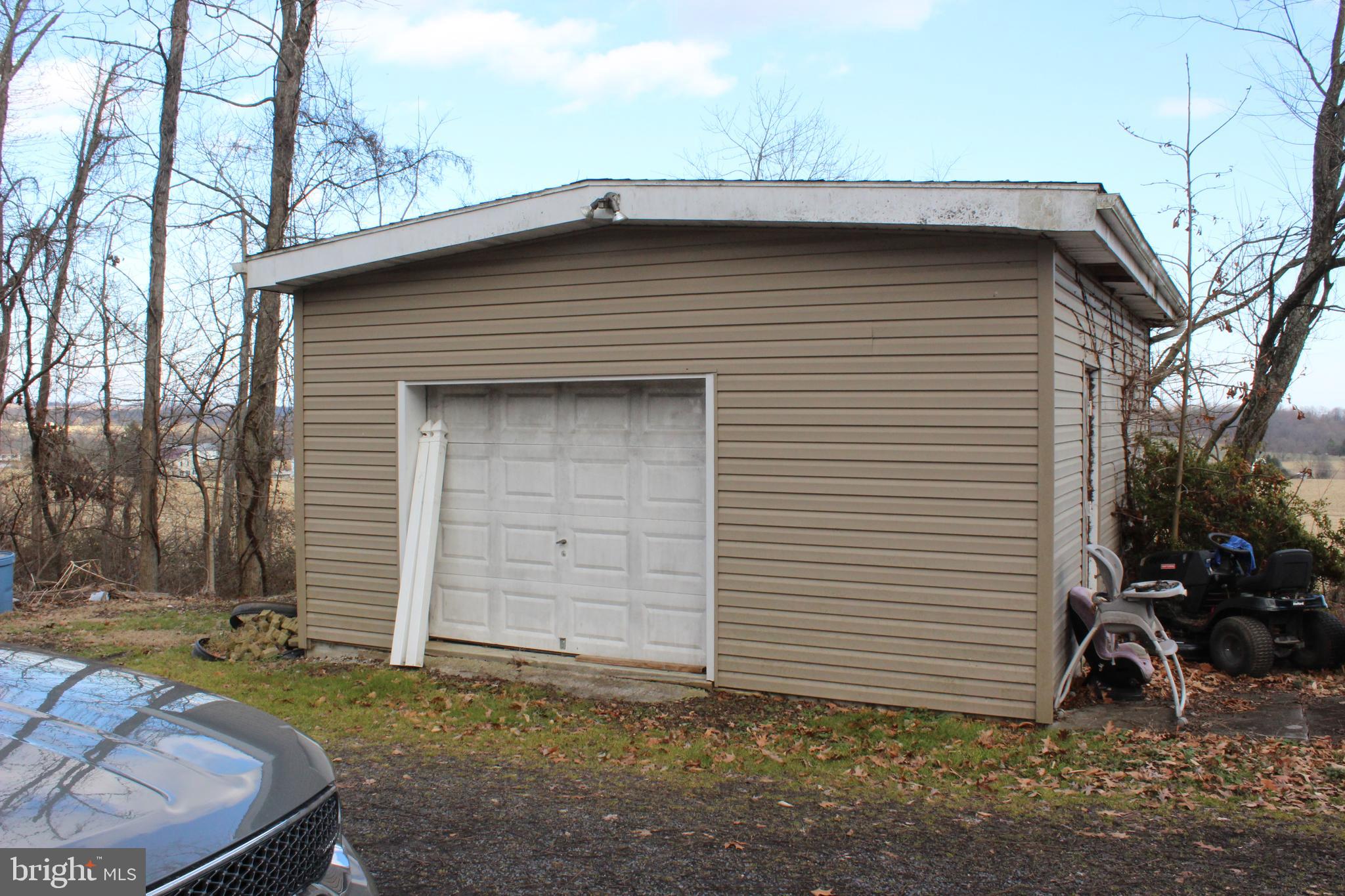 1285 Bull Valley Road Aspers, PA 17304 - Photo 4 of 34 Detached Garage