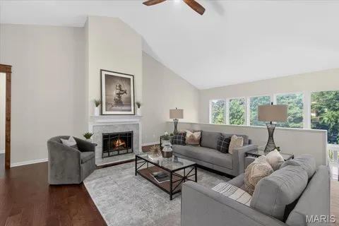 $649,900 | 215 Cobblefield Court, Wildwood, MO 63011