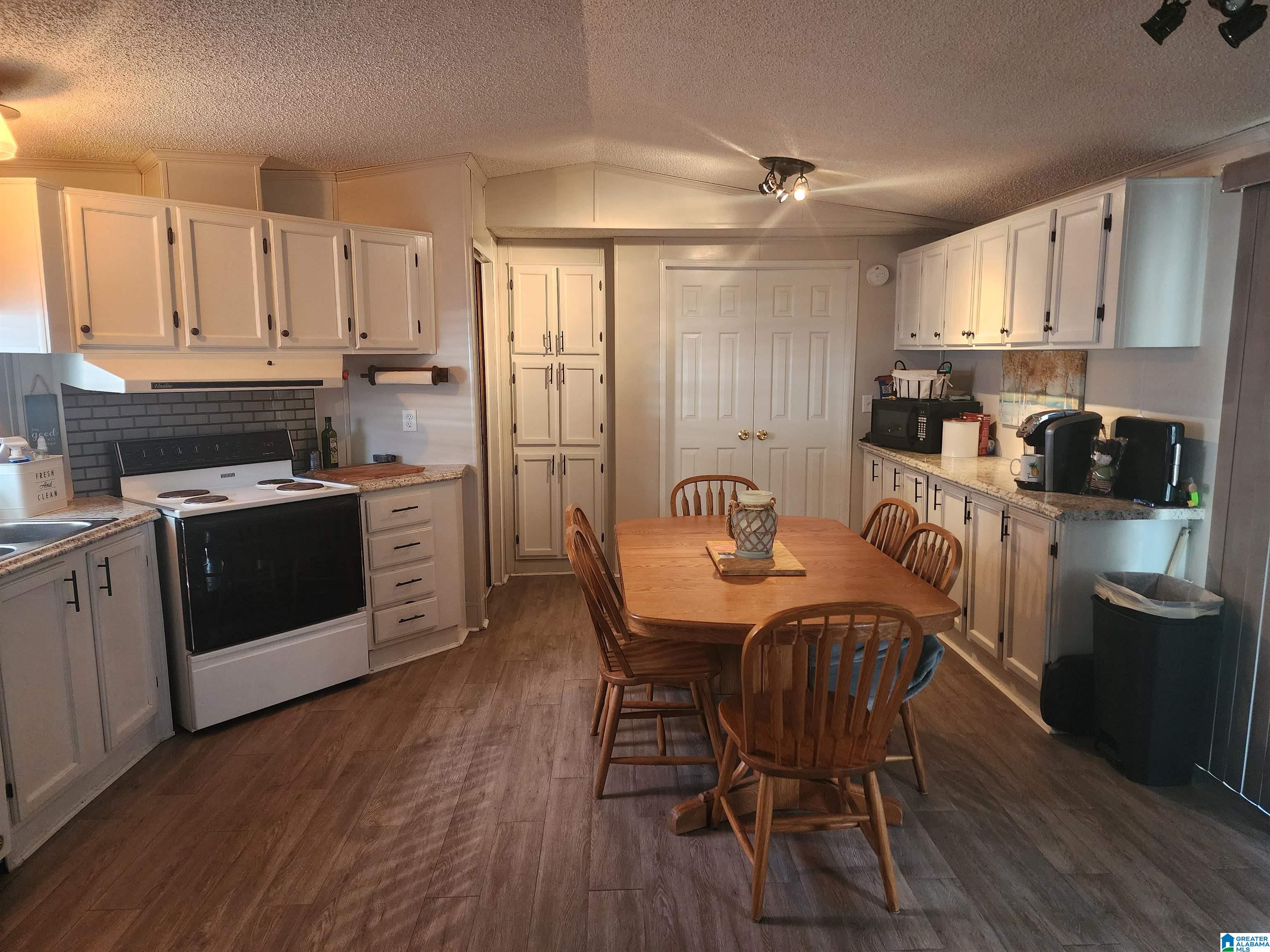 1410 White Oak Road Sylacauga, AL 35151 - Photo 14 of 41