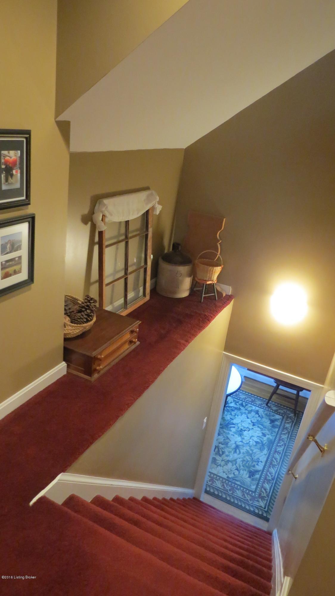 4619 Beaver Road Louisville, KY 40207 - Photo 20 of 40 IMG_1189