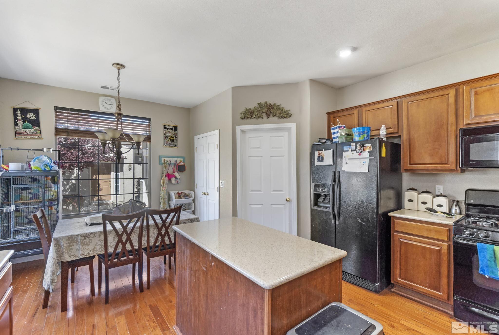 10518 Iron Point Circle Reno, NV 89521 - Photo 10 of 22 Photo 10