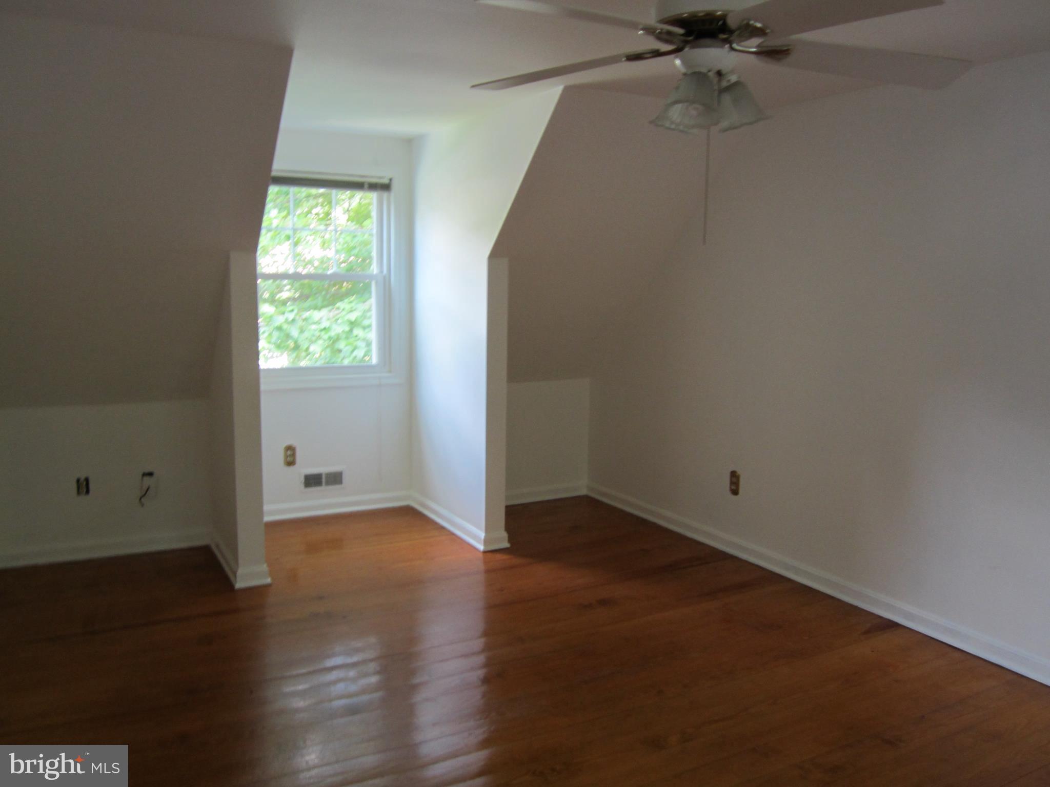 612 Westgate Road Aberdeen, MD 21001 - Photo 29 of 35 Bedroom (Master) 1