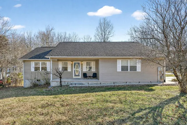 $299,900 | 477 Lincolnshire Drive, Crossville, TN 38555