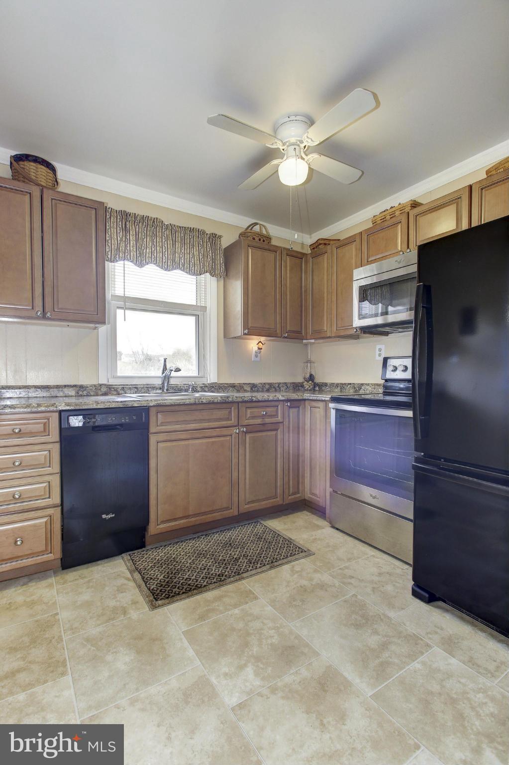 3114 Bird View Road Westminster, MD 21157 - Photo 5 of 20 Kitchen