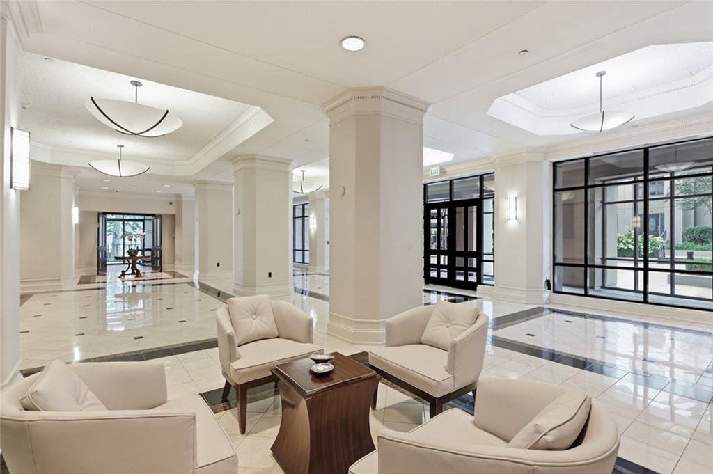 3475 Oak Valley Road Northeast, Unit 950 Atlanta, GA 30326 - Photo 31 of 37 Gallery Image 31
