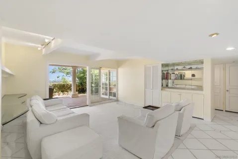 $3,495,000 | 2326 Rue Adriane, La Jolla, CA 92037